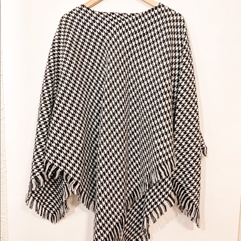 Black and white Houndstooth Shawl Poncho Sweater